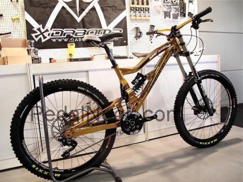 DaBomb Tsar Bomba specs and reviews